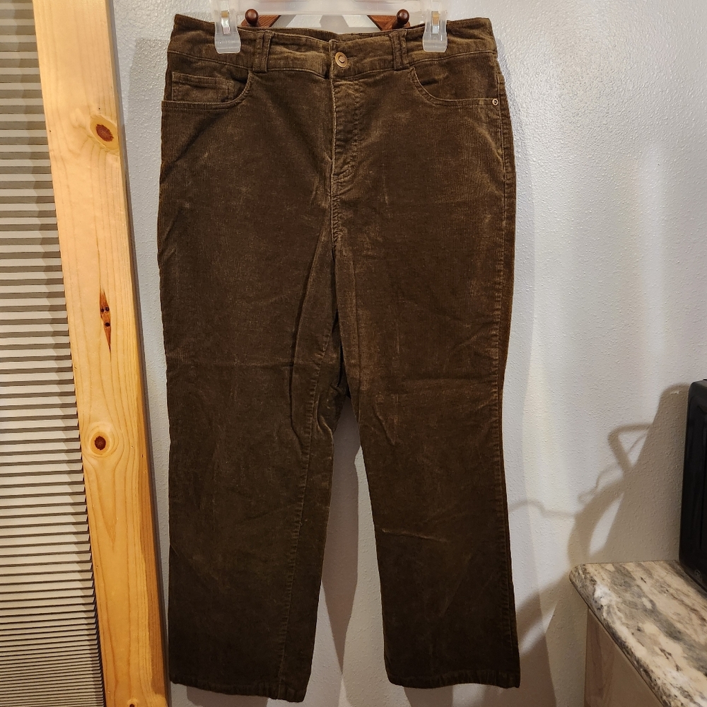 Christopher and Banks Green Corduroy Pants size 12 Petite